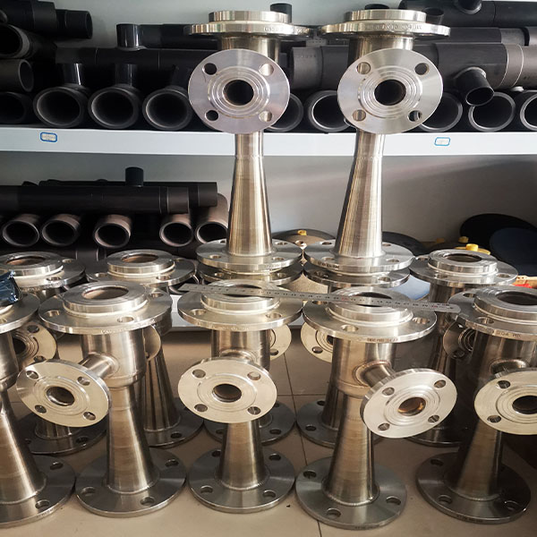 PVDF，PTFE, PVC， Steel Structure Multi-port / Octopus Acid and Alkali Resistant Injector；